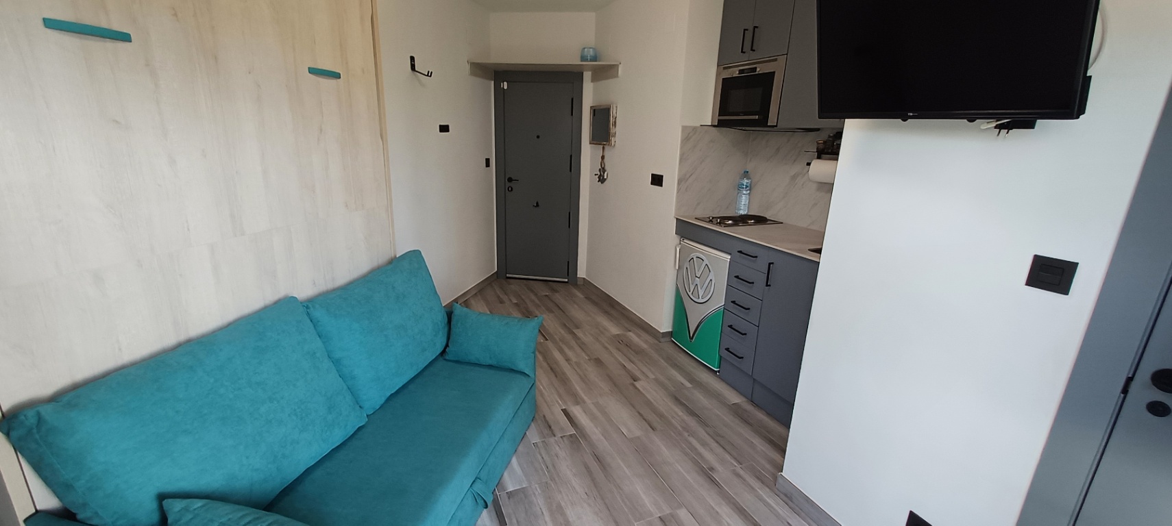 Encantador estudio reformado junto a la playa