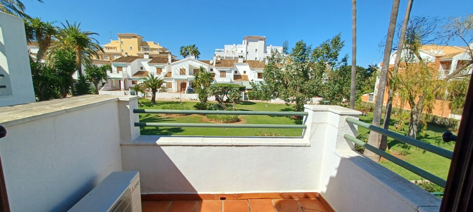 Fabelhaftes Reihenhaus in erstklassiger Lage in Denia