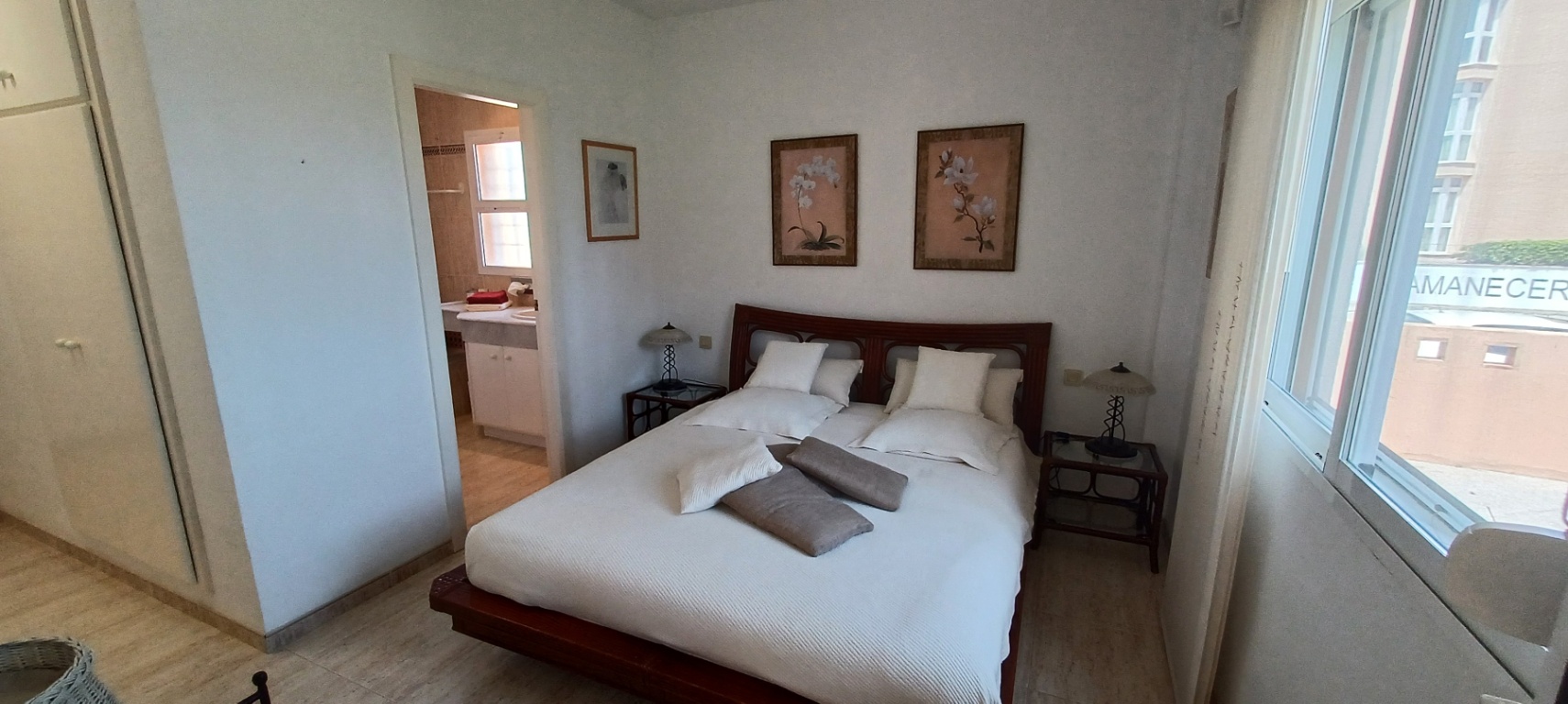 Prime Location Beachfront Apartment in Denia