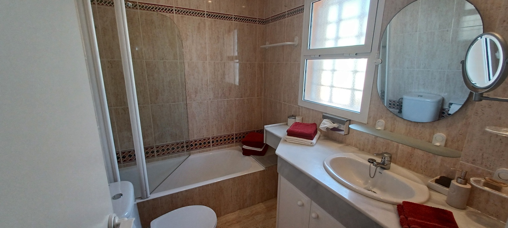 Prime Location Beachfront Apartment in Denia