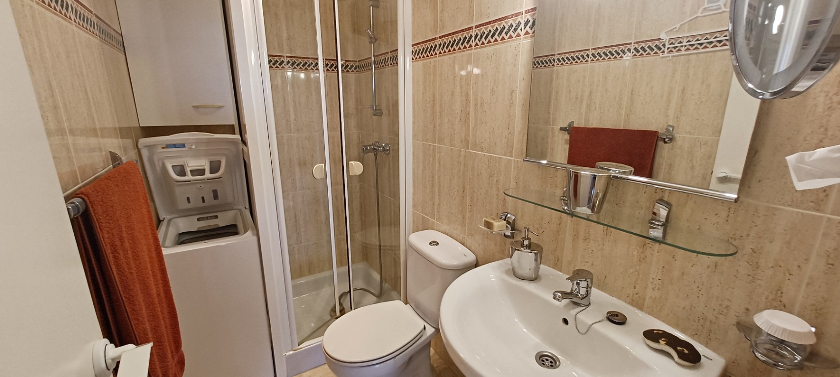 Prime Location Beachfront Apartment in Denia