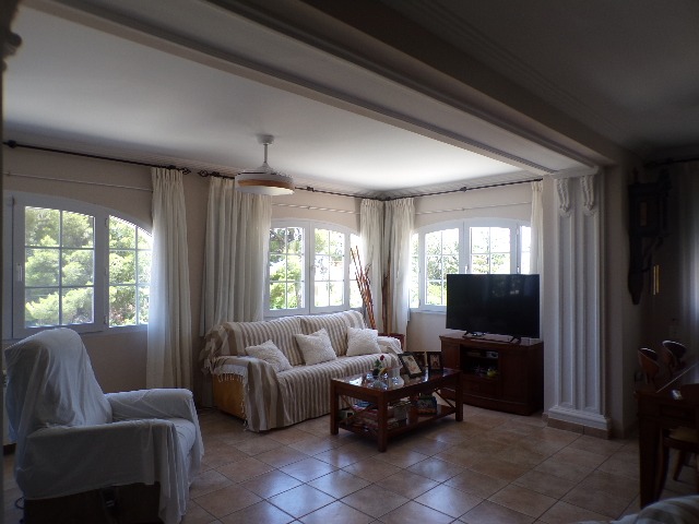 Spacious Reformed Villa On The Montgo, Denia