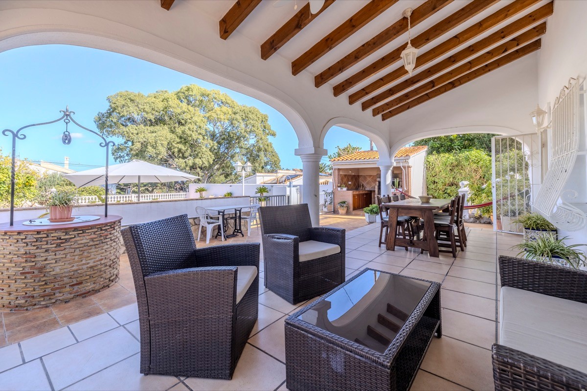 Beautiful Villa in La Pedrera, Denia