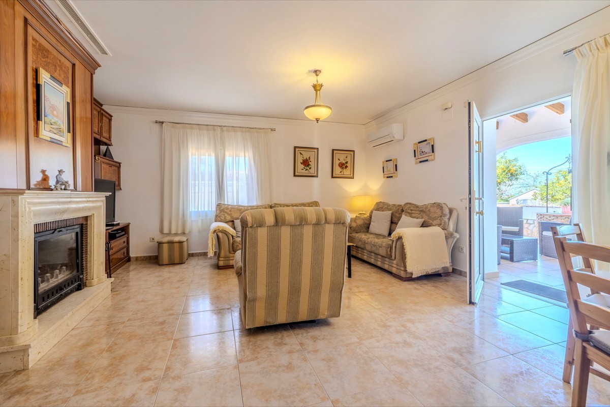 Beautiful Villa in La Pedrera, Denia