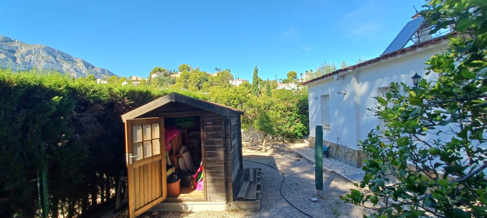 Encantadora villa en el Montgó en Denia
