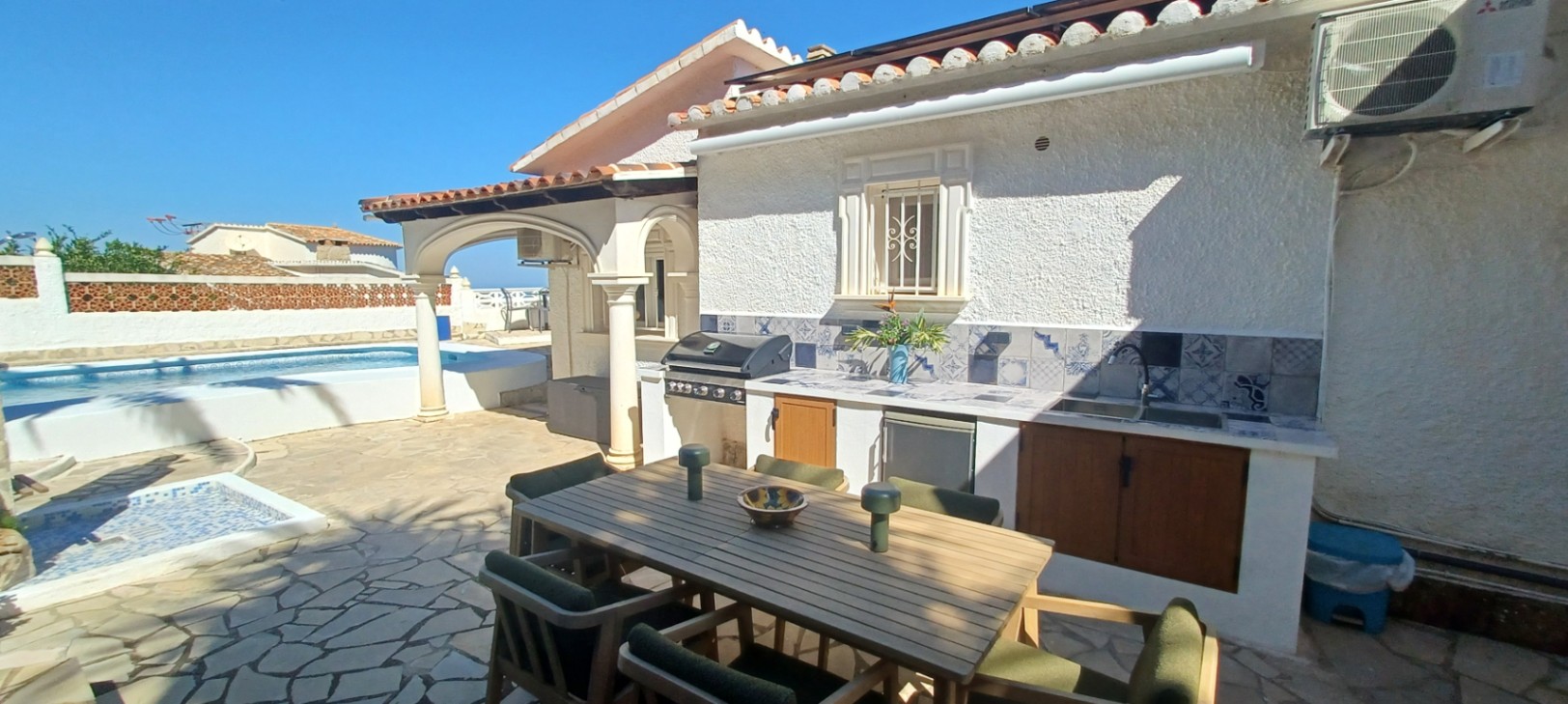 Fabulous Villa with Panoramic Sea Views in Denia