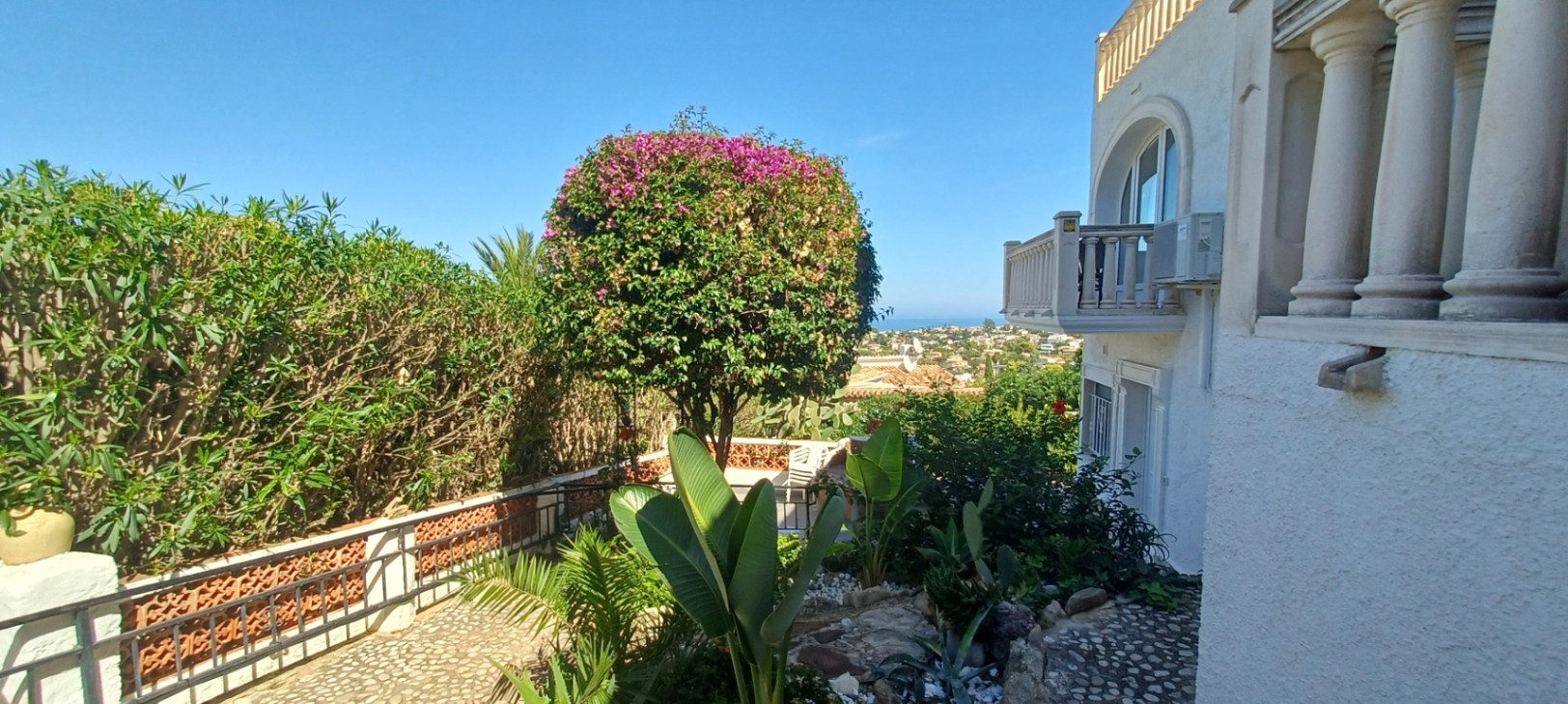 Fabulous Villa with Panoramic Sea Views in Denia