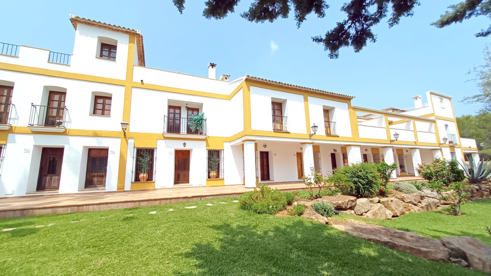 Beautiful Apartment in La Sella Golf in La Jara