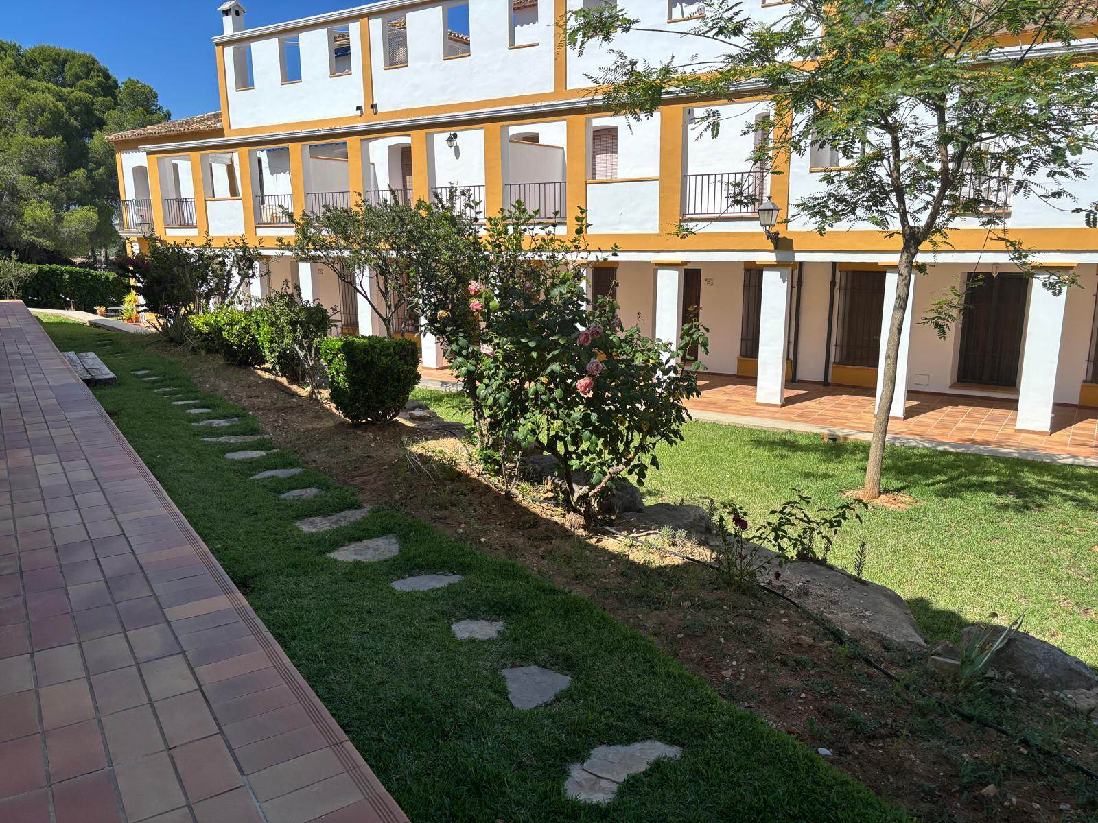 Beautiful Apartment in La Sella Golf in La Jara