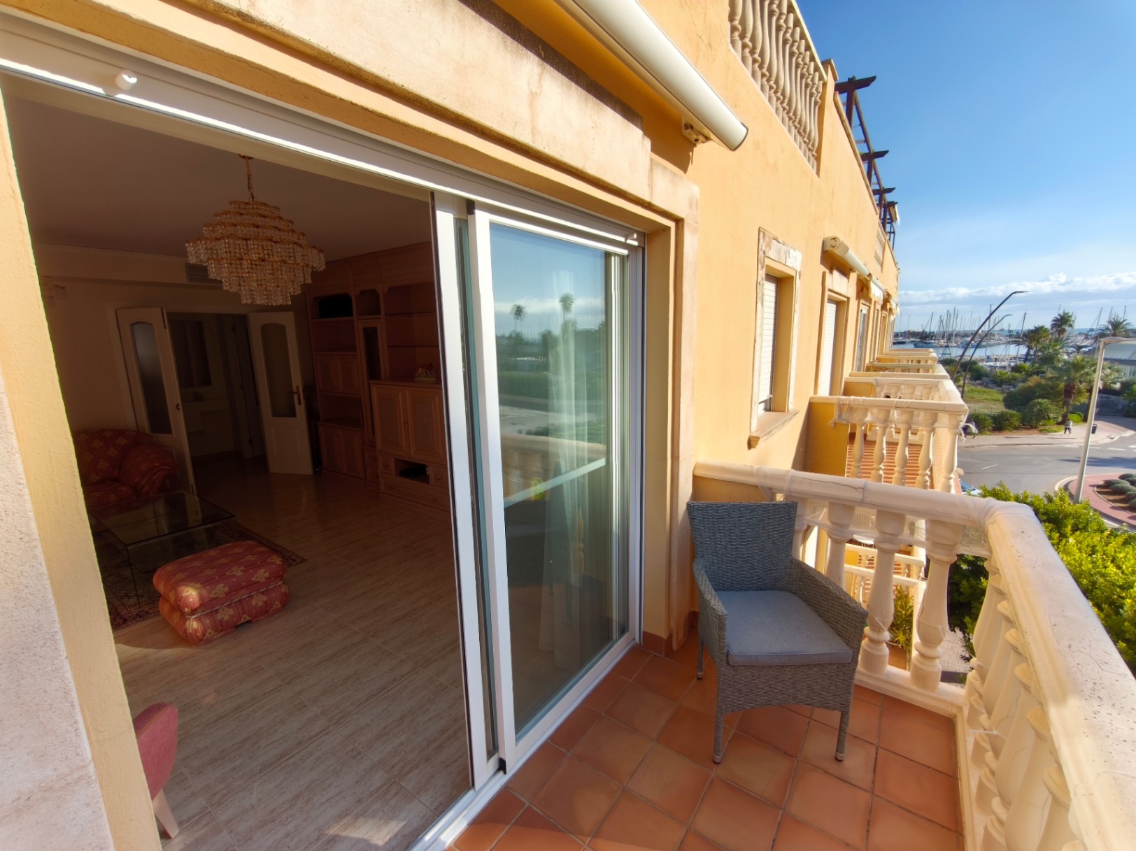 Wohnung in erstklassiger Lage im Hafen von Denia